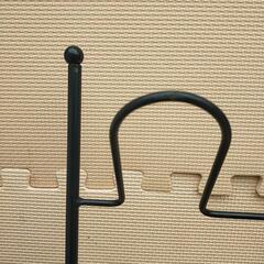 スリッパラック黒の画像