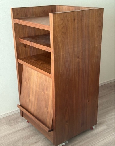 KOROVA DJ BOOTH SATELLITE中古美品