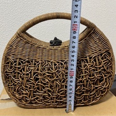 ラタン手提げバックの画像