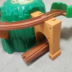 値下げしました！【トーマス　プラレール】どきどきマウンテンの画像