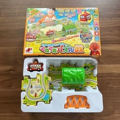 GWまで　アンパンマン　玩具　くねくねパズルでDX　