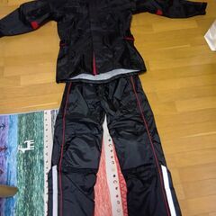 ★バイク用レインスーツ　ＸＬ上下　雨の日無敵！！★