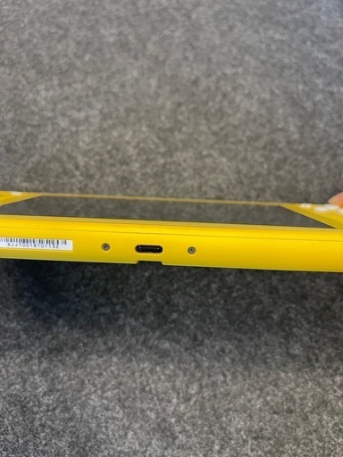 Nintendo Switch Lite イエロー 未使用 Nintendo Switch Lite イエロー 未使用 Nintendo Switch Lite イエロー