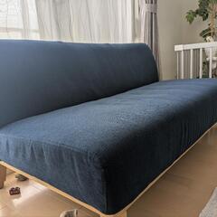 【4月限定特価】三人掛けソファー！8年使用でもまだまだ使えます♪の画像