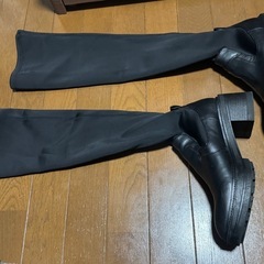 ZARA ロングブーツ　ニーハイブーツ　ブラック　黒　36サイズ...