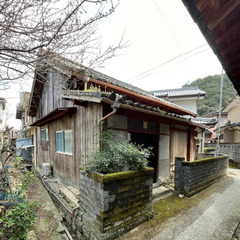宇和島市石応　中古戸建　10円でお譲りします♪