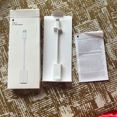 APPLE USB-CからUSBへの変換アダプタの画像