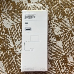 APPLE USB-CからUSBへの変換アダプタの画像