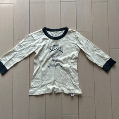110センチ　長袖Tシャツ　