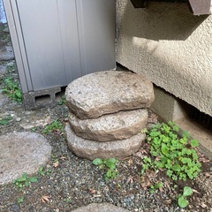 庭石あげます　もらって下さい　処分に困ってますの画像