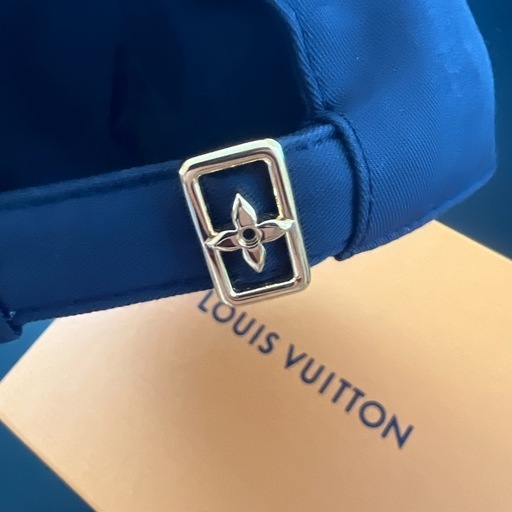Louis Vuitton リミックス キャップ、シグネチャー M7319M
