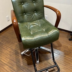 カットチェア