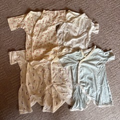 ミキハウス短肌着、コンビ4枚