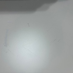 大理石調丸テーブルの画像
