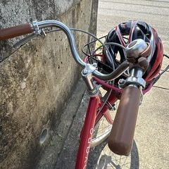 可愛い赤の自転車の画像