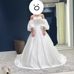 ウエディングドレス　5号　アールイズウエディングの画像