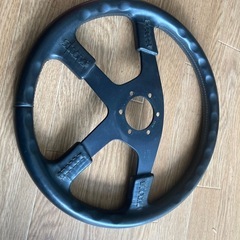 ステアリング MOMOの画像