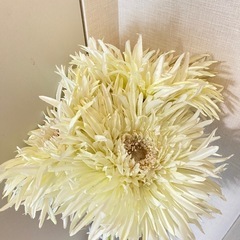 値下げ! ✿ 造花✿と花瓶の画像