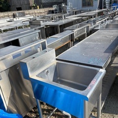 ステンレス作業台、シンク大量入荷してます❗️❗️の画像