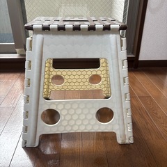 【4/25以降のお渡し】踏み台　高さ40cm