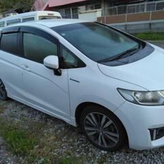 ハイブリッド　フィット　車検有り