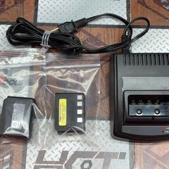 値下げしました！【中古】スタンダード STANDARD HX824 トランシーバー 無線機 バッテリ・充電器付きの画像