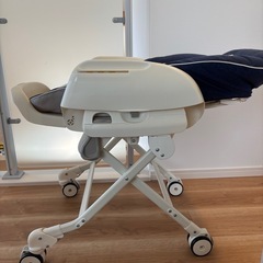 コンビ　ハイローチェアの画像