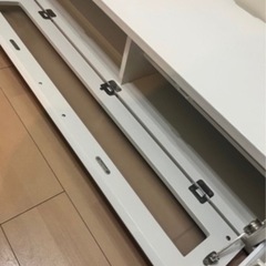 テレビ台の画像