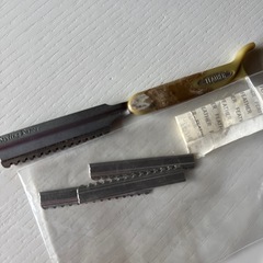 前髪切りにお使いください 髪切りバサミ　おまけありの画像