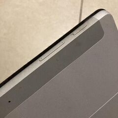 <6/15まで期間限定特典＞【訳アリ】Surface Go 10型・SSD:64GB・Memory: 4GBの画像