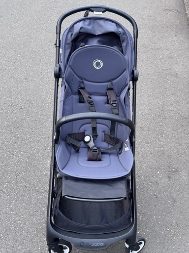 バガブー　バタフライ　別売りバンパー、レインカバー付き