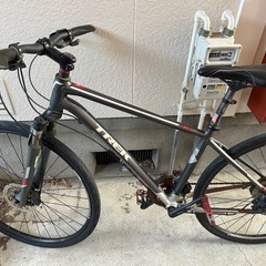TREK クロスバイク