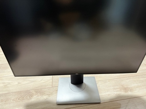 Dell モニター　U2720Q
