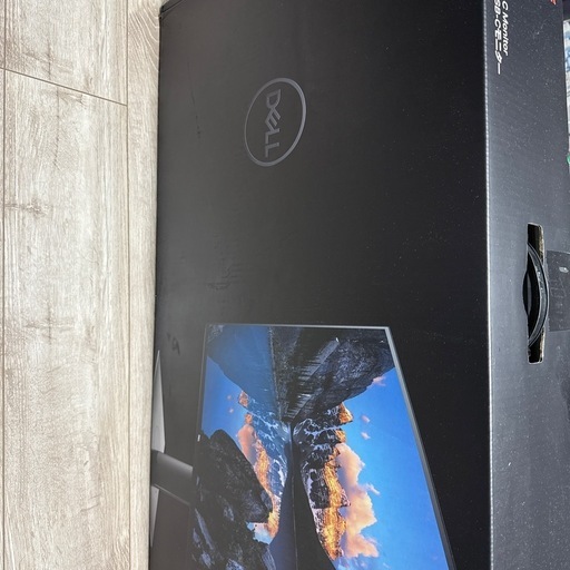 Dell モニター　U2720Q