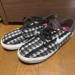 Nike Stefan Janoski ステファンジャノスキー　...