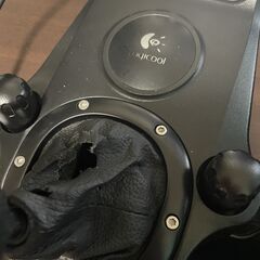 Logicool G27 ハンドルコントローラーの画像