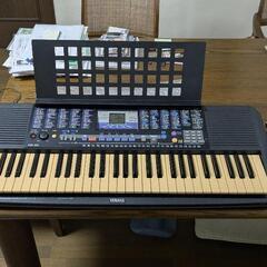 電子ピアノ　YAMAHA　PSR-190