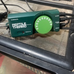 爬虫類ケージ、GEX、取引中！です！エキゾテラ60x45の爬虫類ケージ、カミハタ、サーモスタット付きの画像