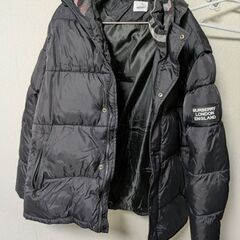 バーバリーダウンジャケット！3XL！フード付き！