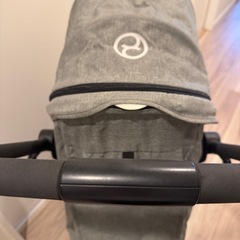 cybex サイベックス ベビーカー & レインカバーの画像