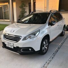 プジョー SUV 2008 Premium　走行：65,000 km　車検 R7年/7月  純正ナビ　ETC   バックソナー　オートクルーズ　の画像
