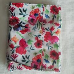 ノベルティのポーチ