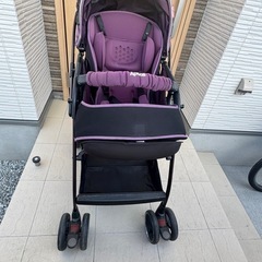 ベビーカー　アップリカオプティア