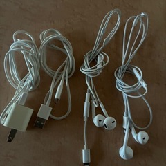 iPhoneSE第3世代　64Ｇ　中古美品の画像