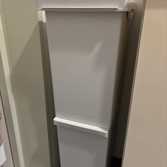 ゴミ箱の画像