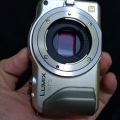 ★良品★　lumix DMC-GF5 +バッテリー+充電器