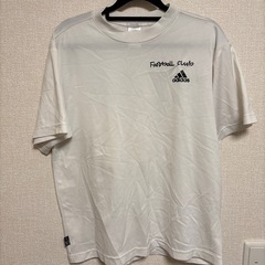 adidas Tシャツ