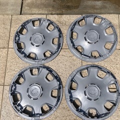 値下げ★ハイエース★純正ホイールカバーの画像