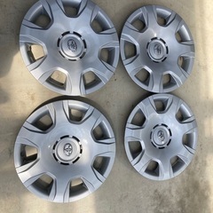 値下げ★ハイエース★純正ホイールカバーの画像