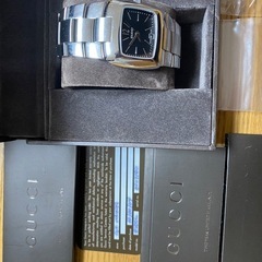 GUCCI腕時計ペア
の画像